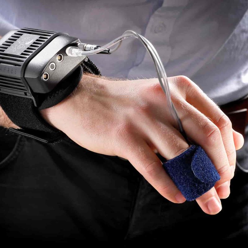 demcon-finger-heartrate-monitor